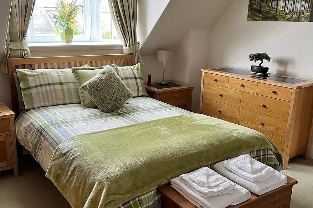The Nairn House -  a house that sleeps 6 guests  in 3 bedrooms in Nairn, Highlands