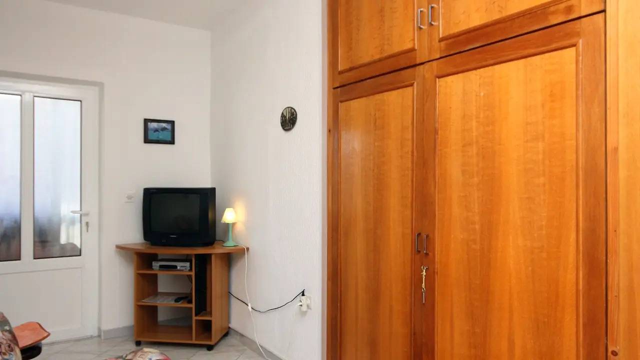 Ganze Ferienwohnung, Ferienwohnung für 4 Personen (47 m²) in Supetarska Draga in Supetarska Draga, Rab