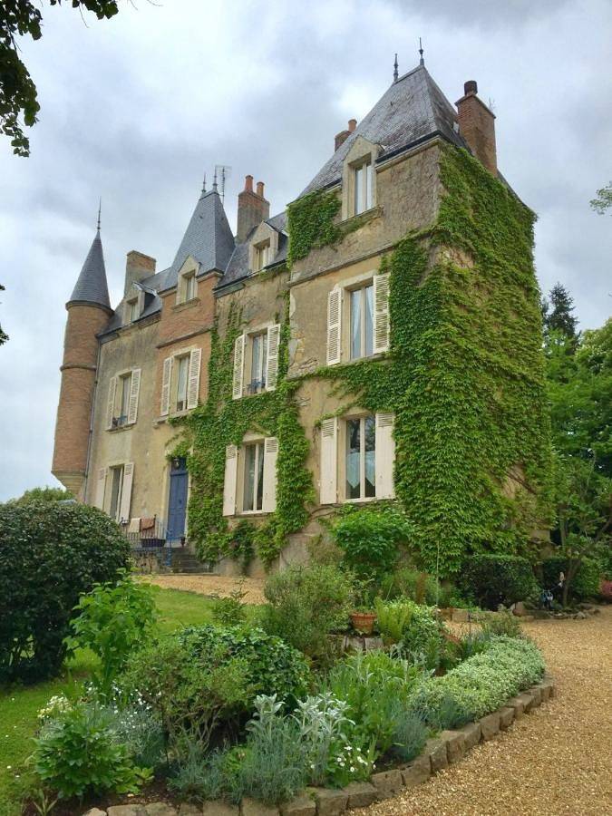 Cottage pour 2 personnes, avec jardin à Loué