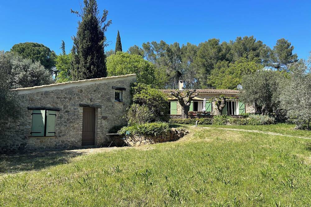 Provence Mas Of Atypical Characters in Draguignan, Draguignan region