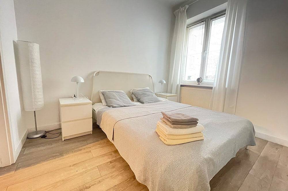 Apartamento entero, Blancanieves 1 hab aparte en el barrio judío in Kazimierz, Cracovia