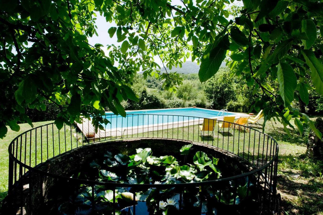 Villa Panzano-Barberino di Mugello with Lake View, Private Pool & Wi-Fi. Sleeps 6/8 in Barberino di Mugello, Florence Province
