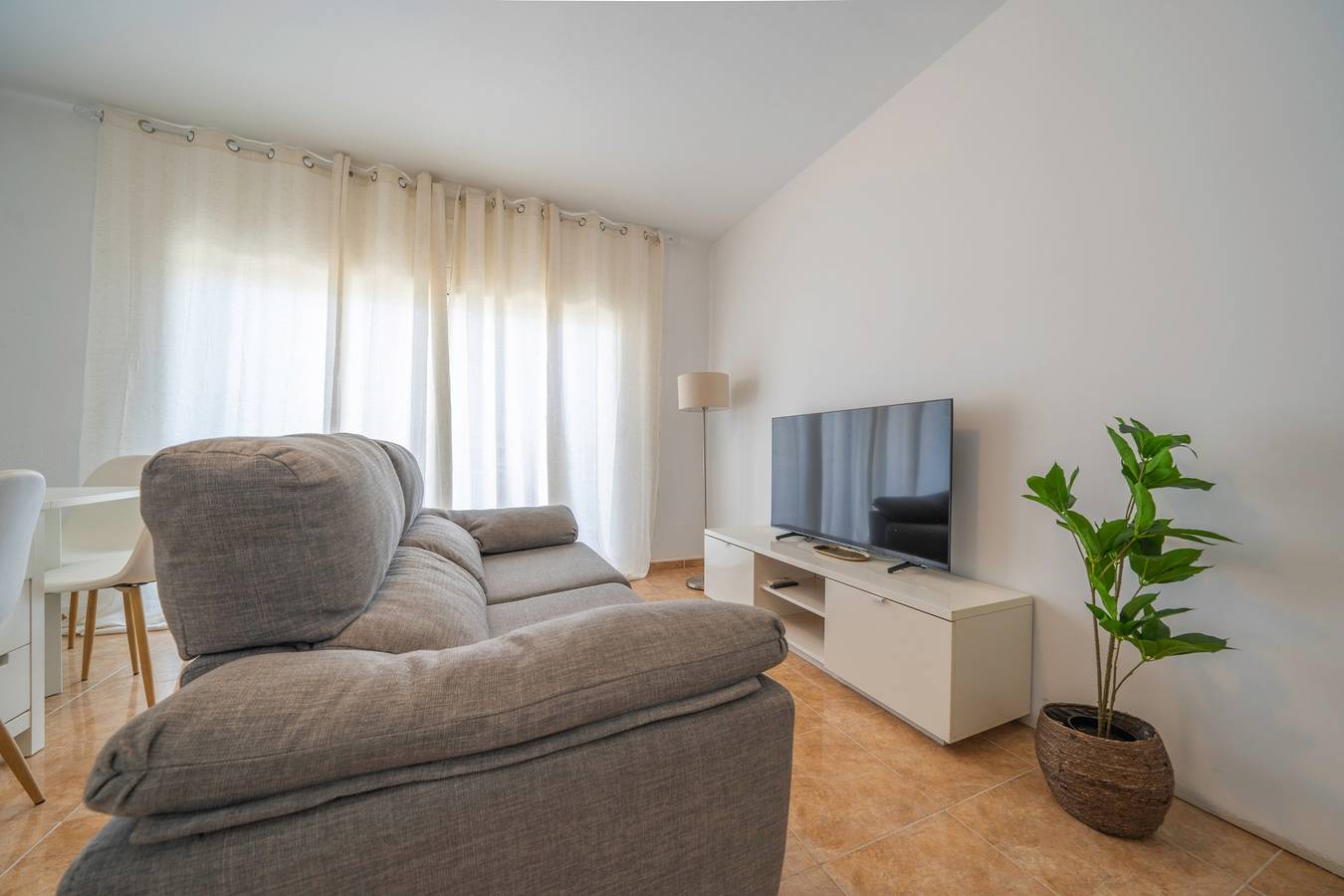 Apartamento entero, Homeholidaysrentals Sampai - Costa Barcelona in Pineda de Mar, Costa del Maresme