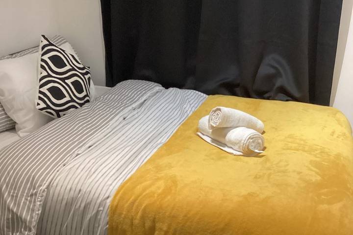 Casa vacanza per 11 persone, con giardino, adatto a famiglie con bambini a Londra