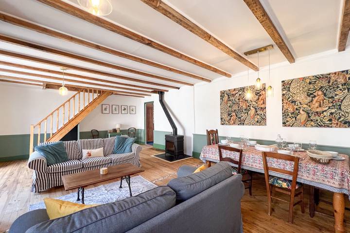 Location de vacances pour 6 personnes, avec Terrasse à Bourg-de-Visa