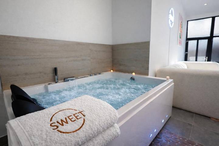 Gîte pour 2 personnes, avec jacuzzi à Villeneuve-sur-Yonne - 4