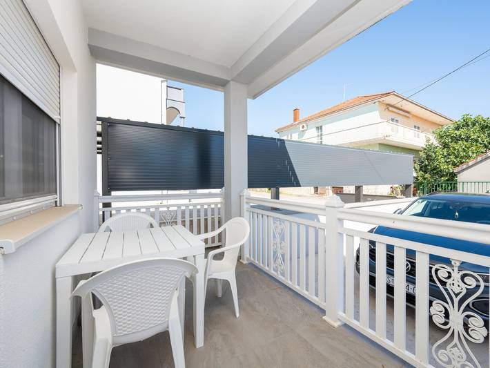 Ferienwohnung für 3 Personen, mit Balkon/Terrasse in Zadar (Kommun)
