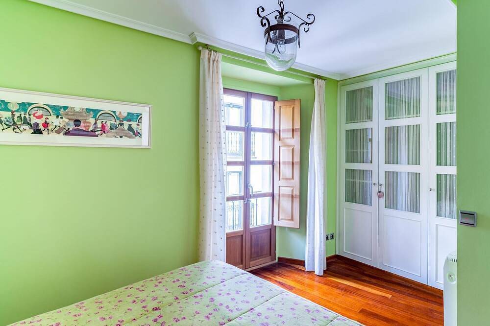 Ganze Wohnung, Housing León- The Galery in León, Cordillera Cantábrica