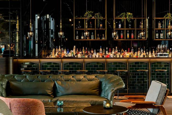 Hotel für 2 Personen, mit Terrasse, mit Haustier in Berliner Fernsehturm