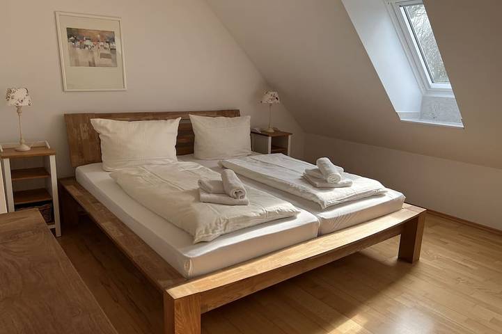 Ferienwohnung für 6 Personen, mit Terrasse und Sauna in Loquard - 2