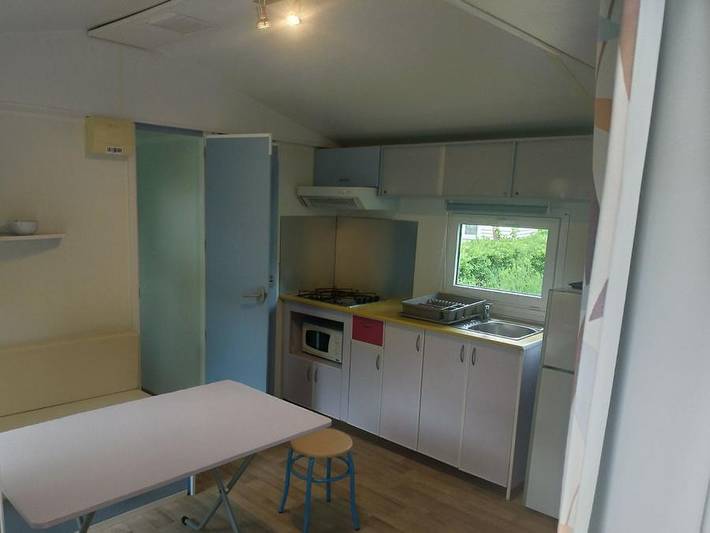Camping Le Val de Cesse - Mobilheim 4 personen - Malin 20m² - 2 Schlafzimmer - Klimaanlage - Terrasse -. in Mirepeisset, Mittelmeerküste (Frankreich)