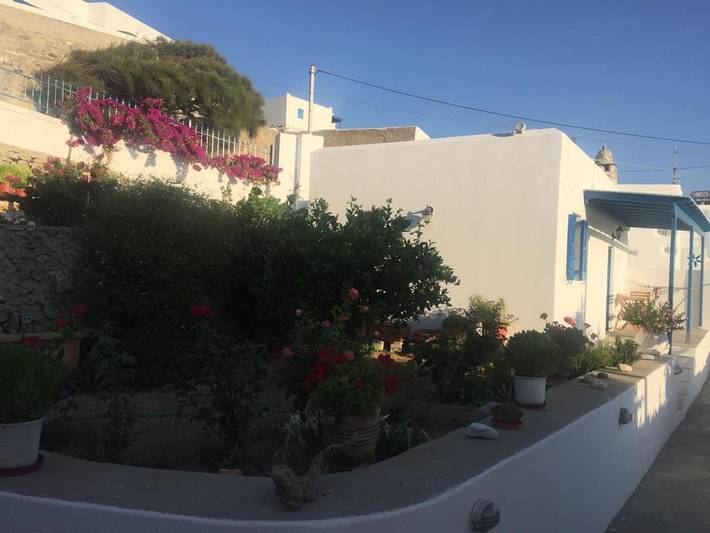 Location de vacances pour 2 personnes, avec vue ainsi que terrasse et jardin dans Amorgos - 2