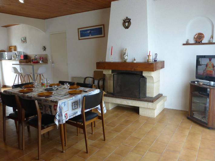 Casa de 3 habitaciones para 6 personas cerca de la playa con terraza y servicios incluidos in Bretignolles-sur-Mer, Valle del Loira