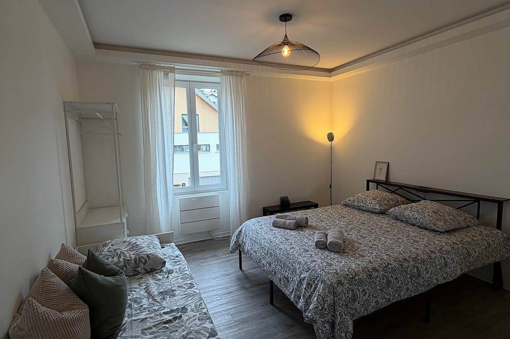 Appartement entier, Le 14 - Nouveau T3 rénové - stationnement gratuit - Mulhouse in Riedisheim, Région de Mulhouse