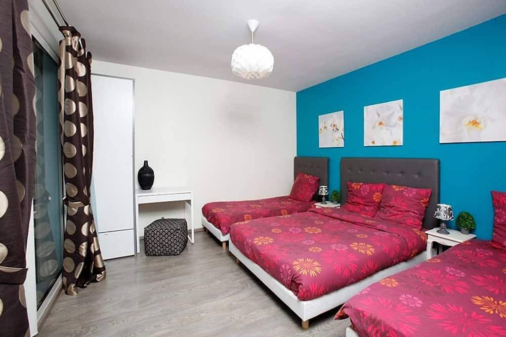 Appartement entier, Charmant Appart près de Paris Clim et Jardin in Vitry-sur-Seine, Val-de-Marne
