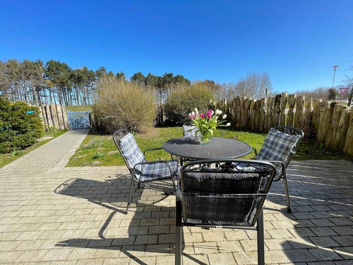 Ferienwohnung für 5 Personen, mit Terrasse und Garten, kinderfreundlich in Zingst - 2