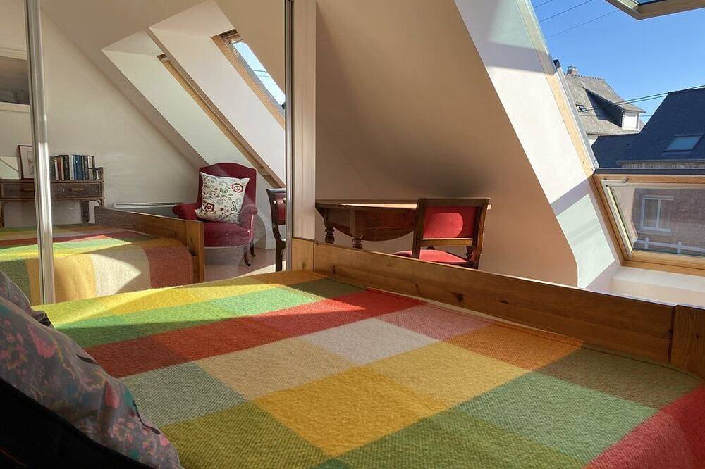 House with direct beach access in Erquy | 4 guests | in Caroual, Erquy