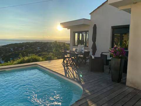 Villa pour 5 personnes, avec vue ainsi que piscine et jardin à Sète - 2