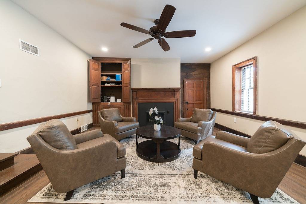 Briarwood Estate - Historic Home Modern Ausstattung im Herzen der Stadt, in Columbia (MO), Missouri