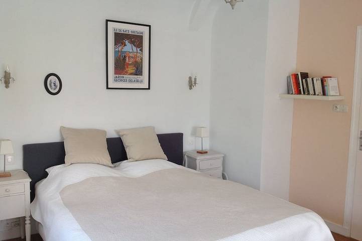 Location de vacances pour 10 personnes, avec Terrasse et Jardin à Plounévez-Lochrist - 4