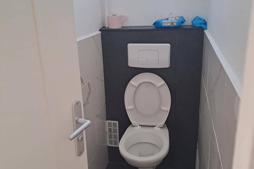 Entire apartment, Room at 7 minute areport d'orly in Thiais, Val-de-Marne