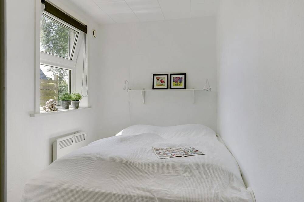 Vacation home \"Øthi\" by Interhome in Ribe, Esbjerg Kommune