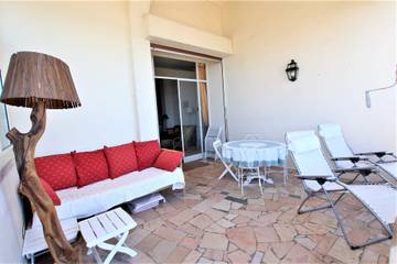 Vacation Rental for 6 Guests in Cannes, Cannes region, Picture 4