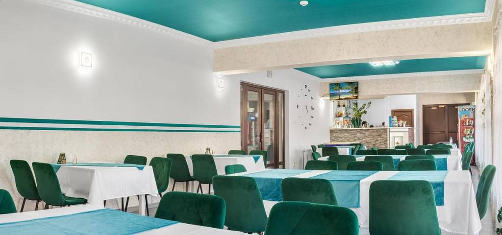 Gîte pour 3 personnes, avec vue et jardin ainsi que piscine et sauna, animaux acceptés dans Dorna-Arini - 2