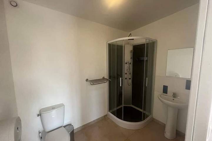 Private room at Domaine de Puygiraud sur L'Anglin for 4 guests in Saint-Pierre-de-Maillé, Vienne