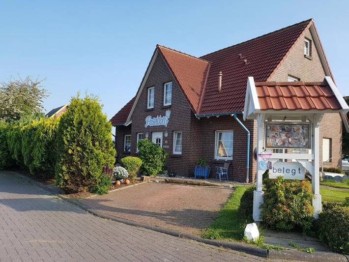 Ferienwohnung für 2 Personen, mit Balkon und Seeblick sowie Ausblick