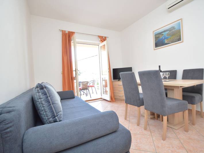 Ferienwohnung für 2 Personen, mit Terrasse und Garten in Vodice - 3