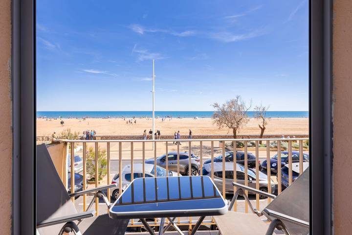 Gîte pour 4 personnes, avec balcon/terrasse, animaux acceptés dans Plage Centrale (Valras-Plage) - 2