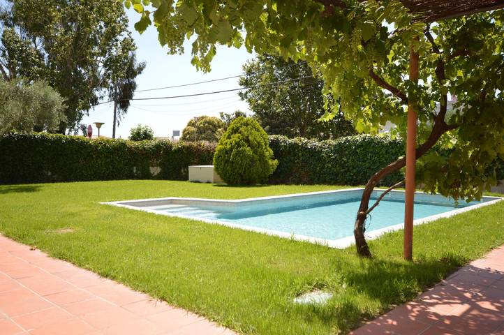 Location de vacances pour 8 personnes, avec jardin et terrasse dans San Pedro Pescador - 3