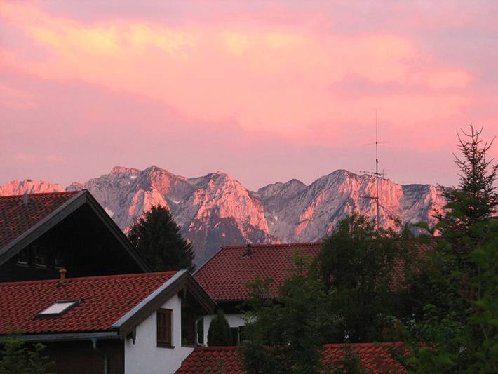 Ganze Ferienwohnung, Ferienwohnung Kaiserblick - Ferienwohnung Kaiserblick 75 qm, zwei separate Schlafzimmer, Eg mit Terrasse in Sachrang, Aschau im Chiemgau