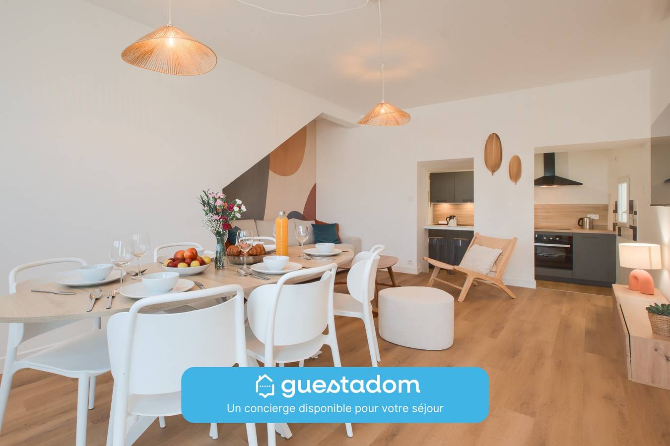 Ganze Wohnung, La Douceur - Wifi - Proche gare in Laval, Mayenne