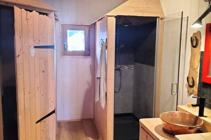Appartement entier, La Fermette gîte atypique à Frasne in Frasne, Jura Francais
