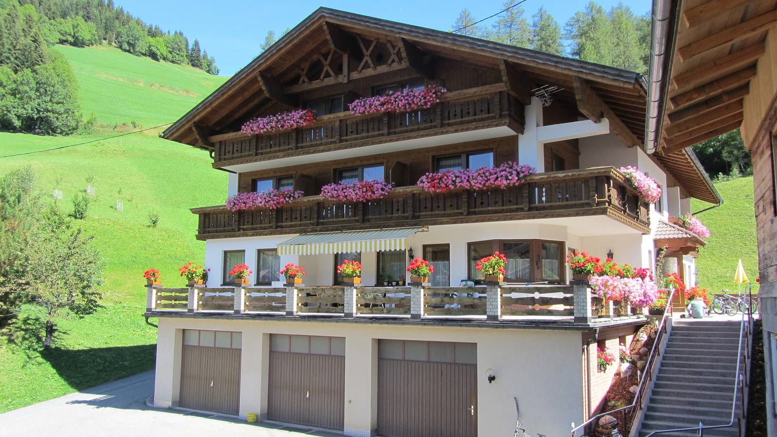 Entire holiday apartment, Ferienwohnung 1 Schlafzimmer in Bschlabs, Pfafflar