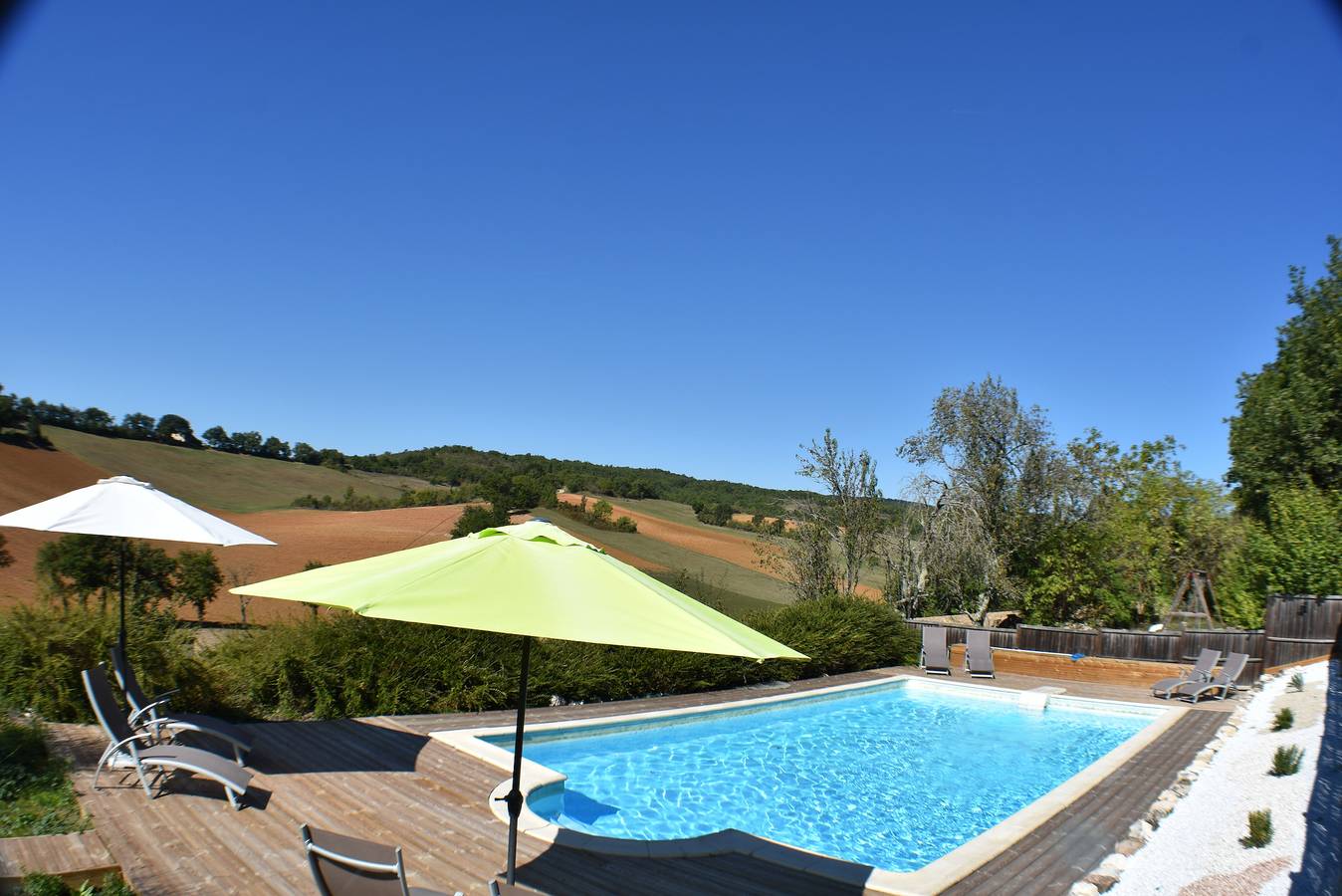 The barn in Itzac, Région d'Albi