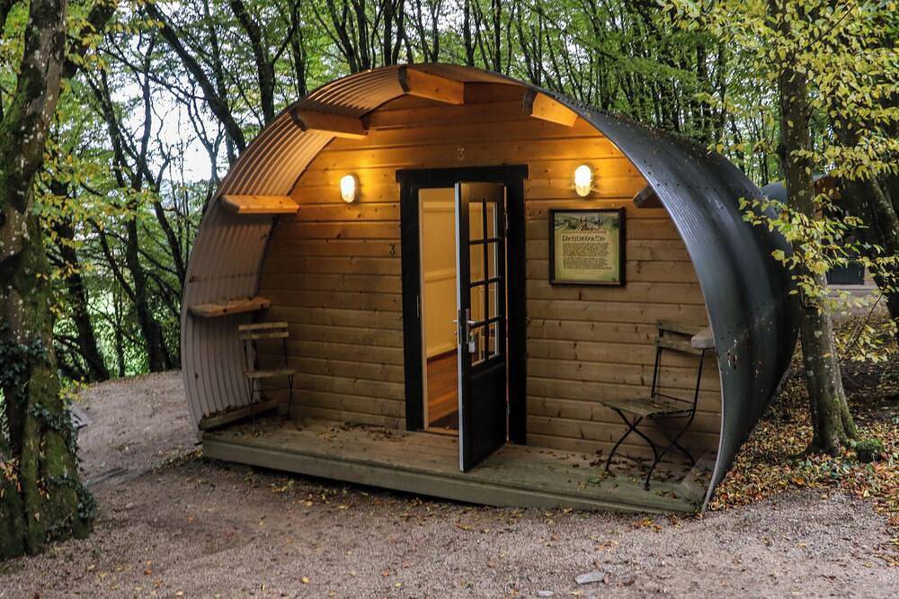 Ballybeg Pod 5, romantic, with hot tub in Tinahely, County Wicklow in County Wicklow