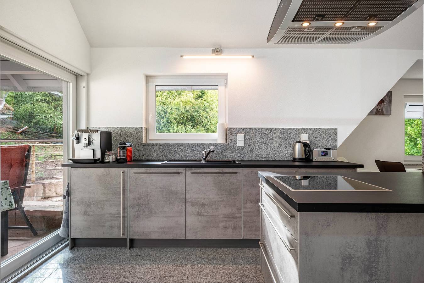 Ganze Wohnung, Ferienwohnung Schrödter mit Bergblick, privater Terrasse und Wlan in Schramberg, Mittlerer Schwarzwald