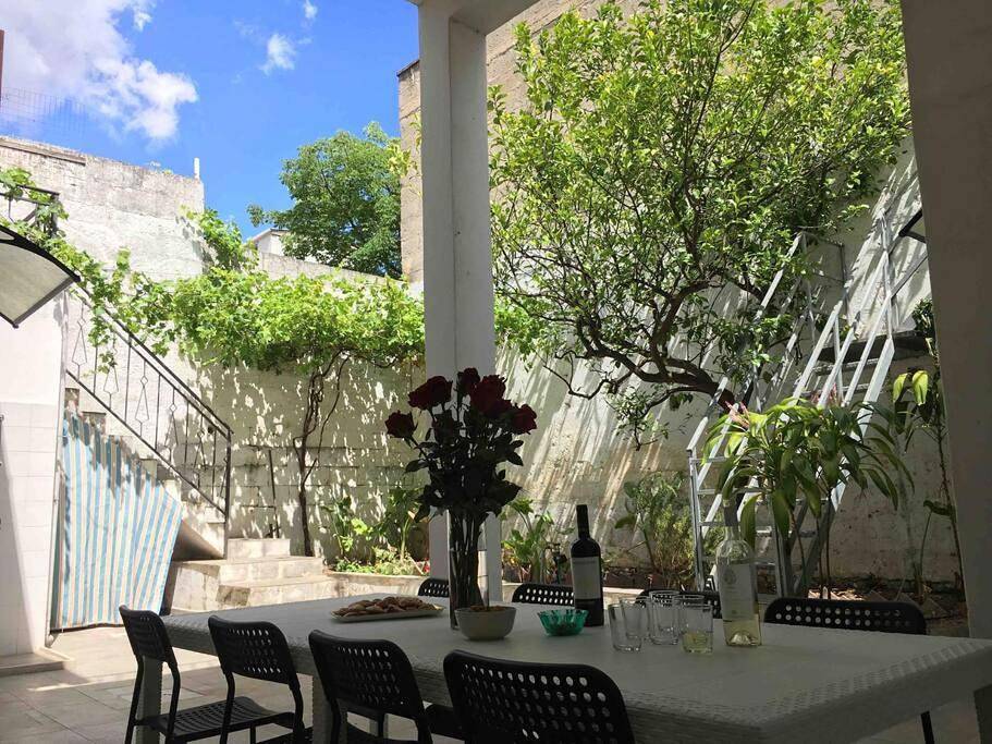 Six-Bedroom House in Sava, Province de Taranto
