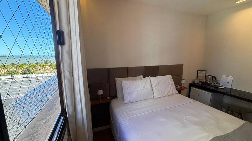 Casas e apartamentos de temporada para 2 pessoas, com piscina e vista em Vitória