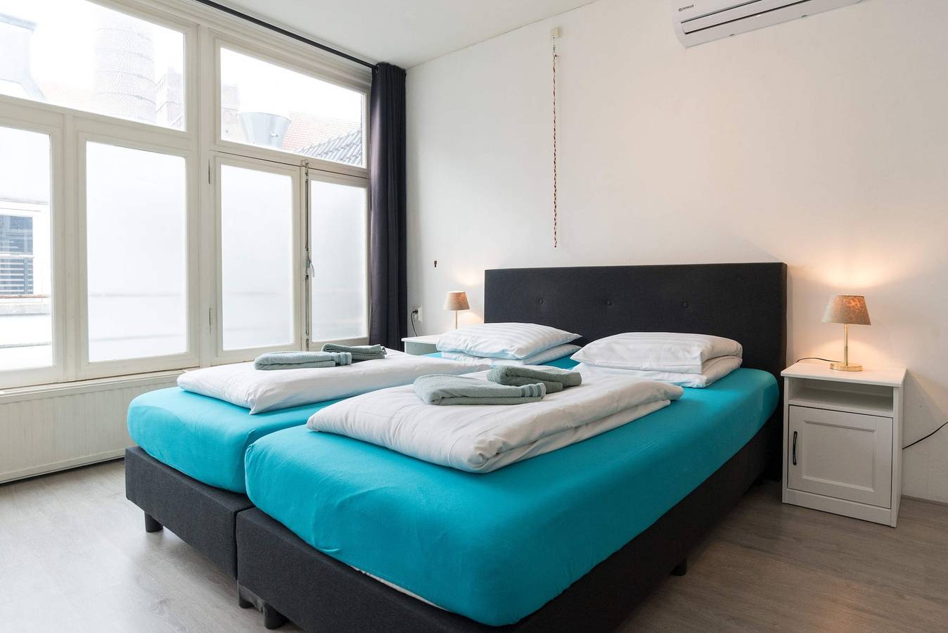 Ganze Wohnung, Redlight District - Smokers Friendly Studio in Holländische Küste