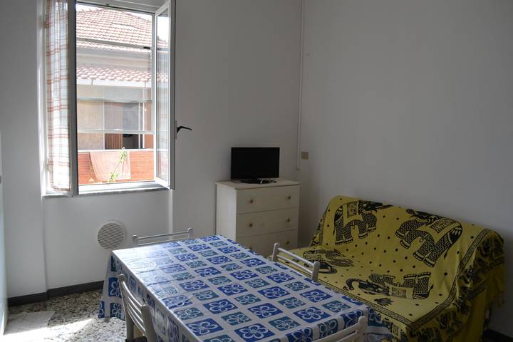 Gîte pour 4 personnes, avec balcon à Fiumaretta di Ameglia - 3