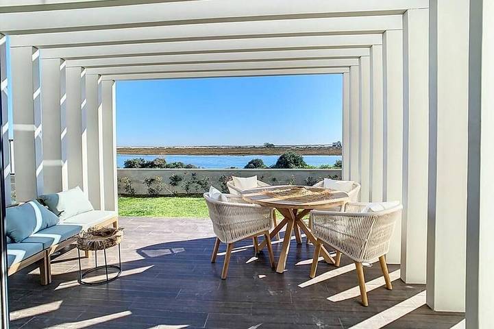 Ferienwohnung für 5 Personen, mit Garten und Pool sowie Terrasse, mit Haustier - 1