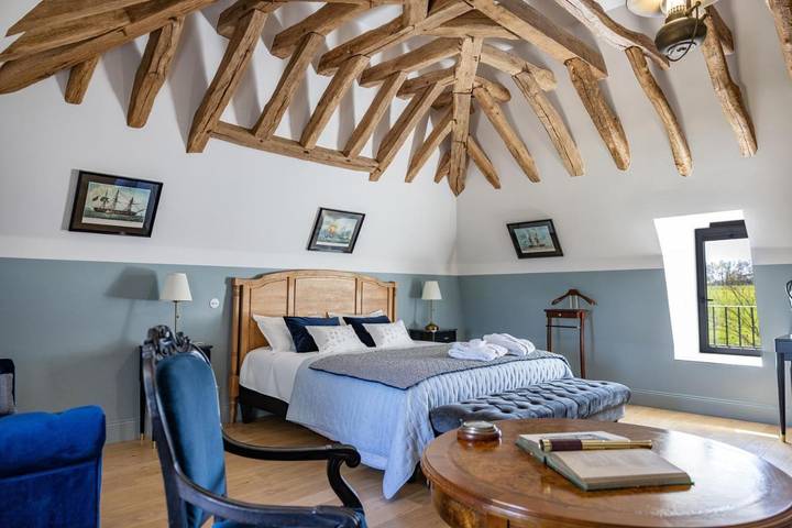 Location de vacances pour 4 personnes, avec Terrasse et Jacuzzi ainsi que Jardin et Piscine dans Saint-Christophe-du-Bois - 3