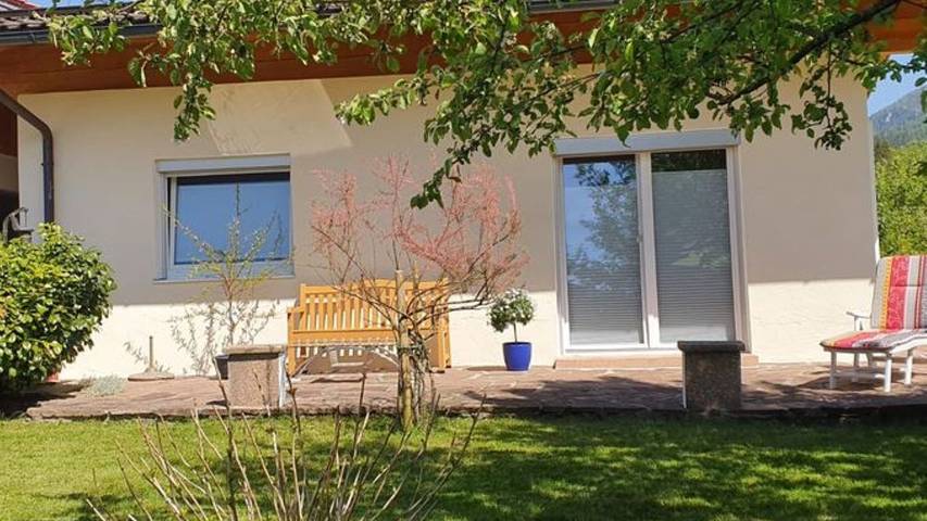 Bungalow für 2 Personen, mit Terrasse in Oberbayern