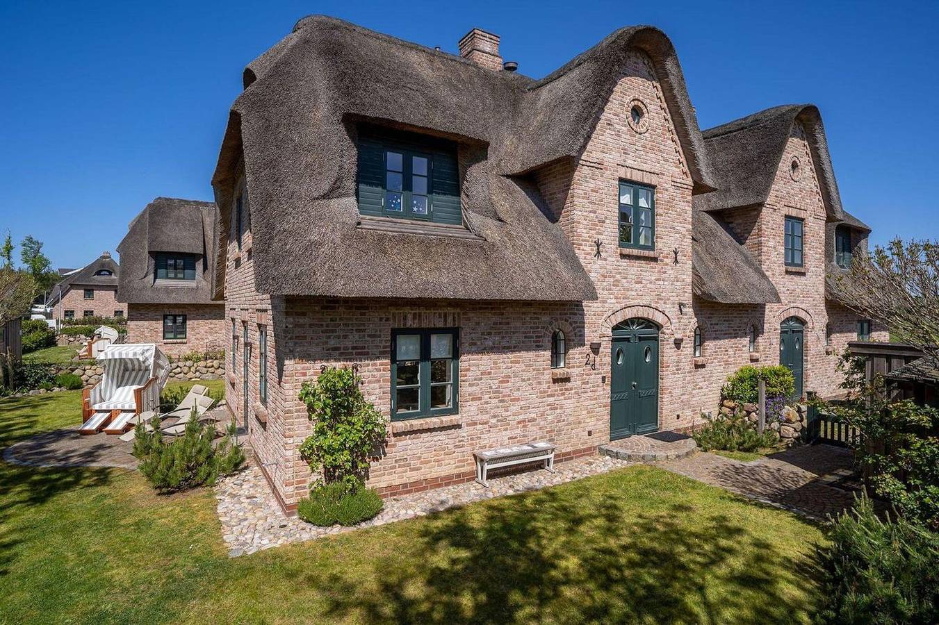 Wynhüs - luxuriöse Haushälfte unter Reet im beliebten Ortsteil Ording in St. Peter-Bad, St. Peter-Ording