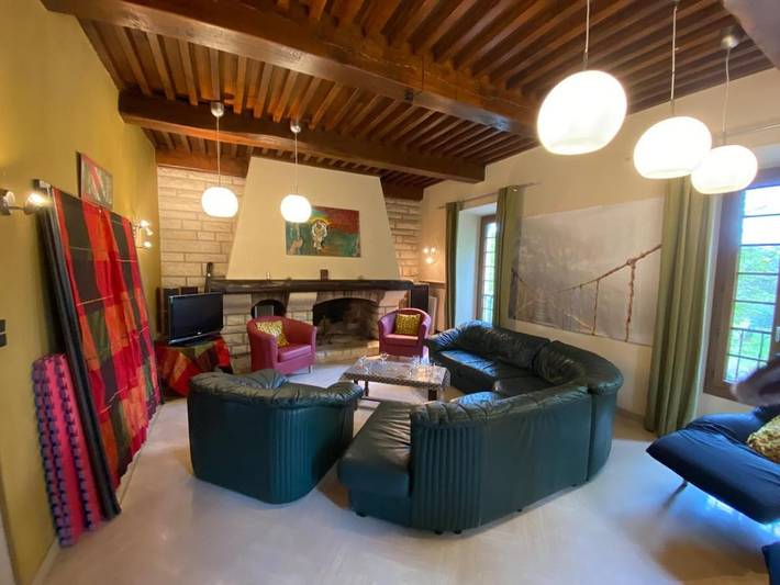 Location de vacances pour 15 personnes, avec jardin et piscine, animaux acceptés à Les Vans - 2