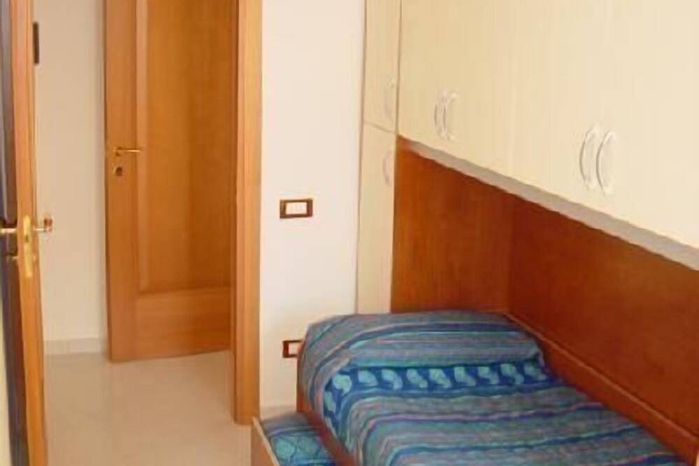 Appartement entier, Appartement de vacances pour 6 personnes env. 65 qmà Riccione, Côte italienne de l'Adriatique (Côte de l'Émilie-Romagne) in Fogliano Marina, Riccione